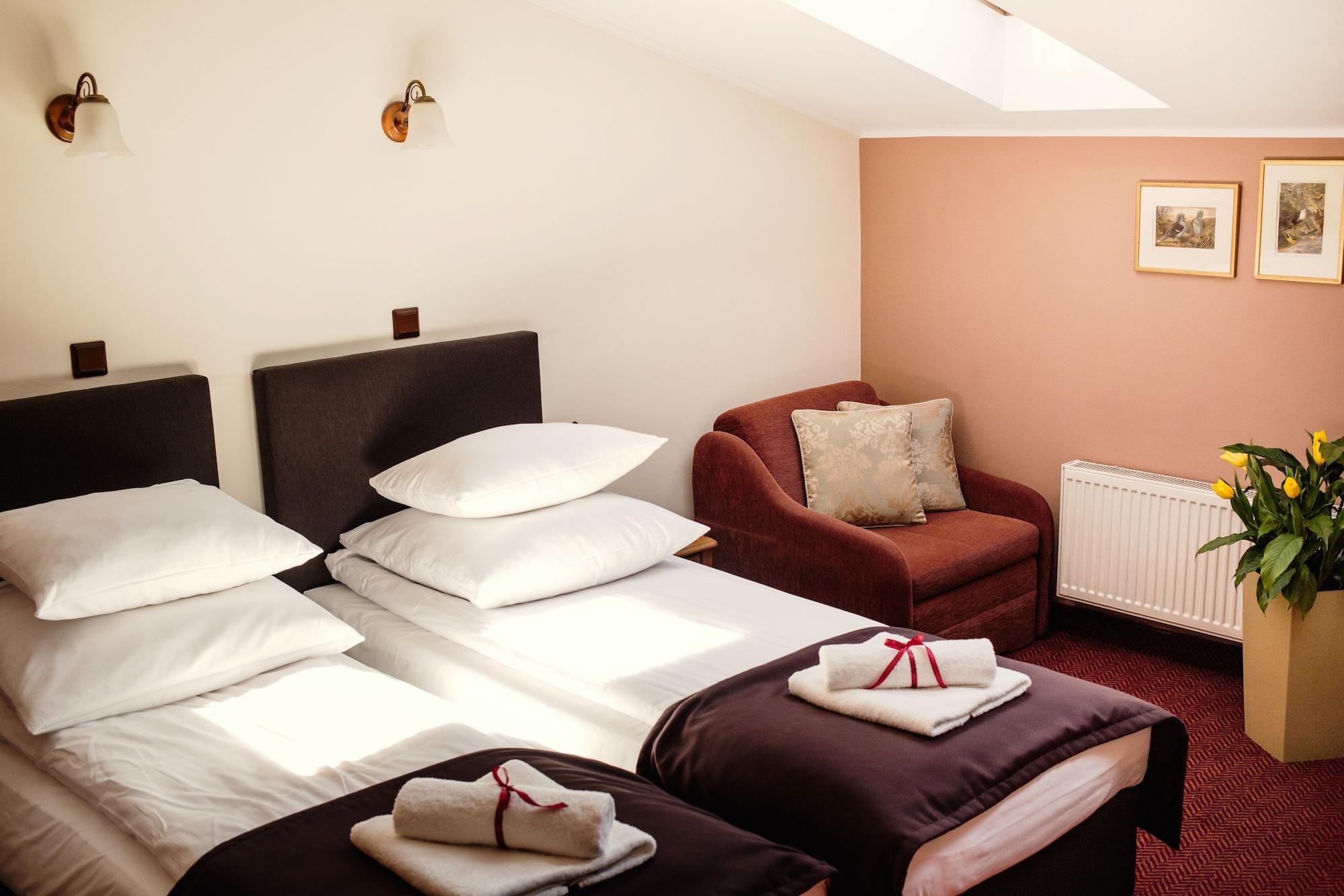 Hotel Eden คราคูฟ ภายนอก รูปภาพ
